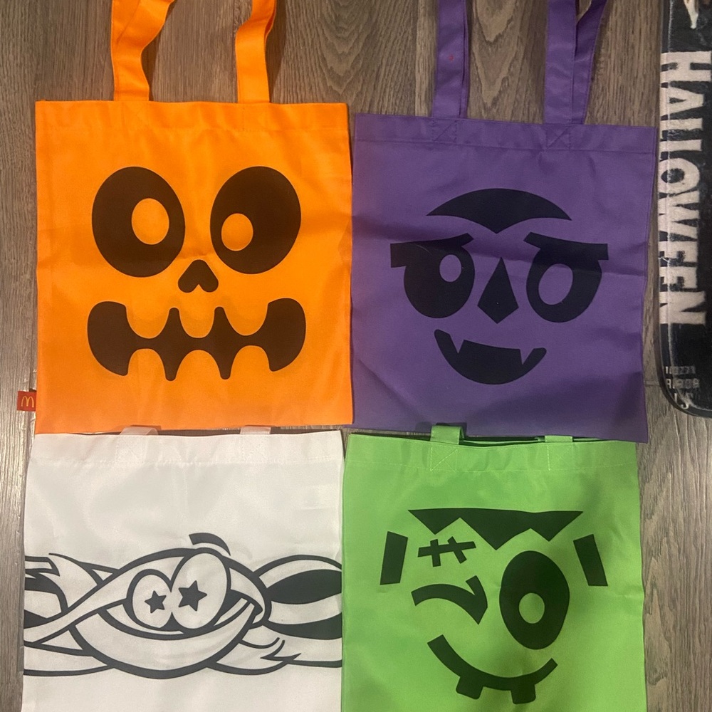 Set of 4 McDonald’s Canada Halloween Tote Bags